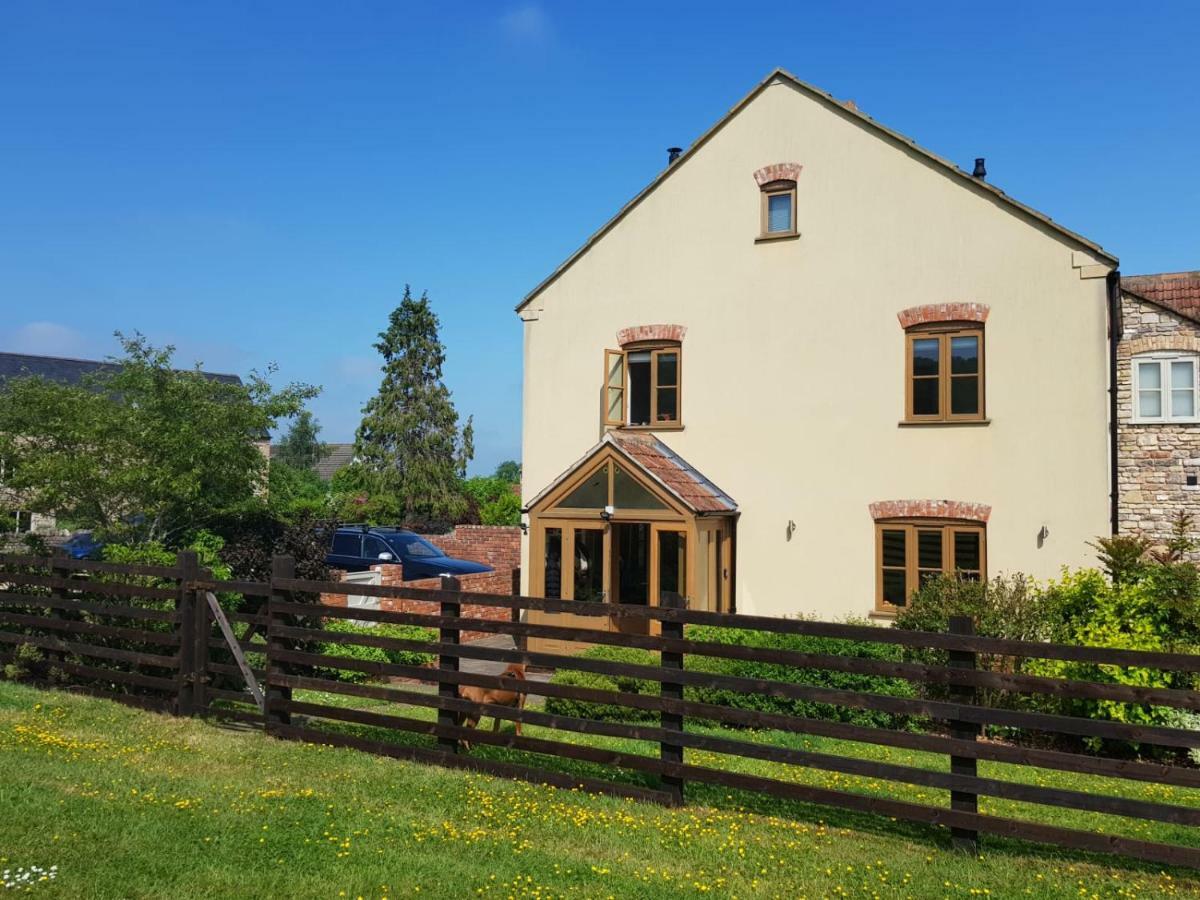 Woodstore Веллс Екстер'єр фото